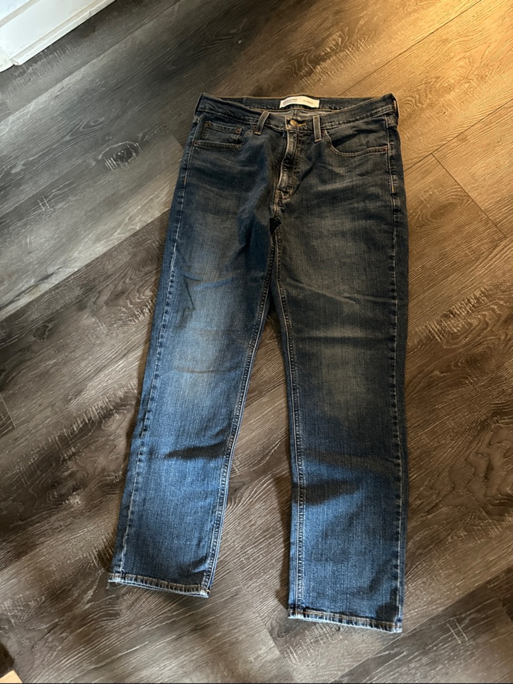Levi's Men's Straight Jeans in Dark Blue Wash